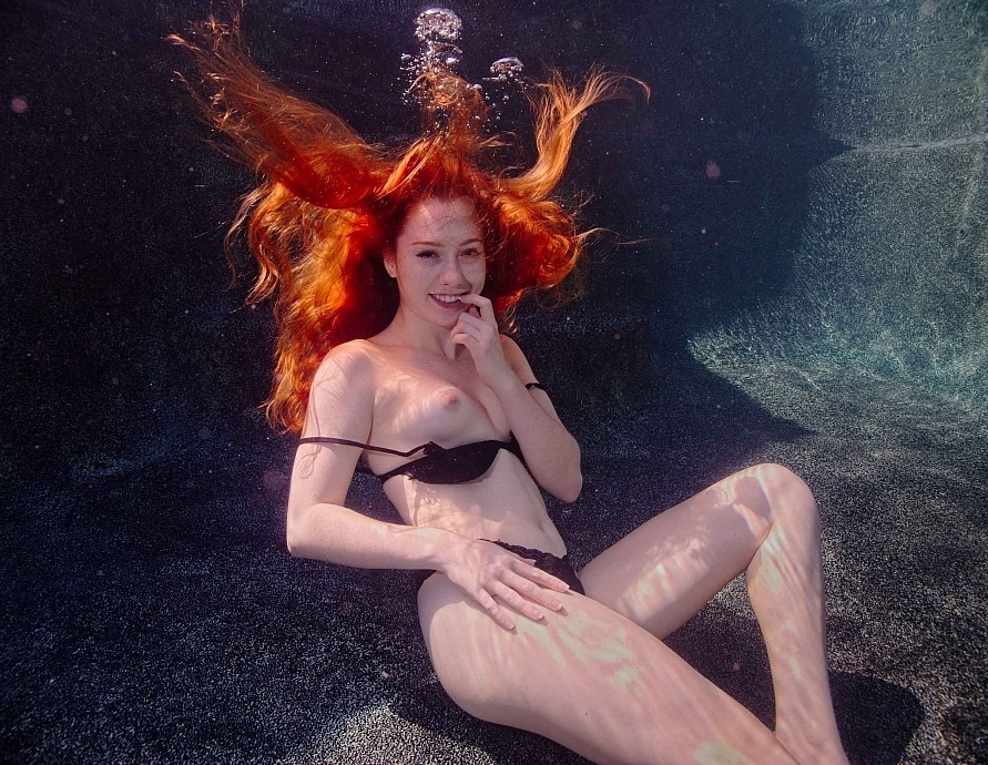 Arietta Adams Uw Photo Shoot