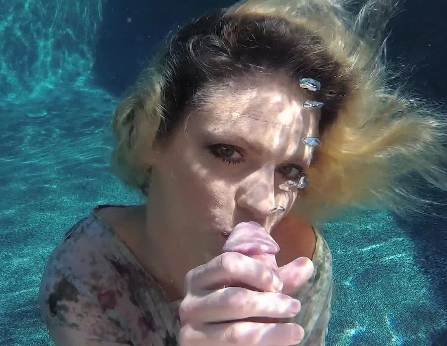 Hands 'N Tongue - Taylor