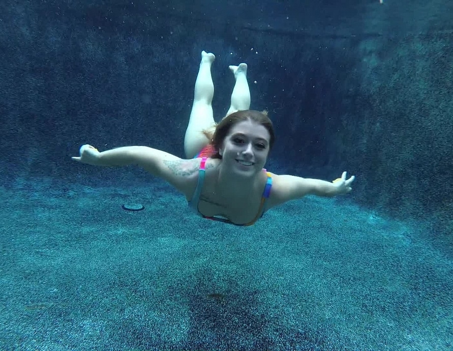 Riley Shea Uw Model Traing Pt. 1